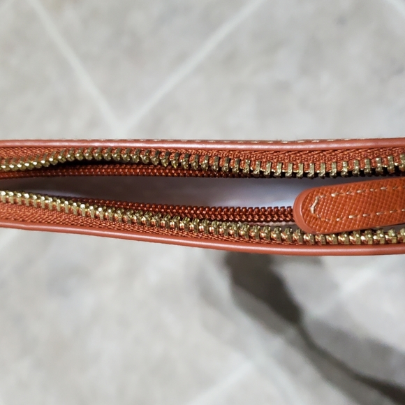 Bags x 2 - Picture 6 of 7